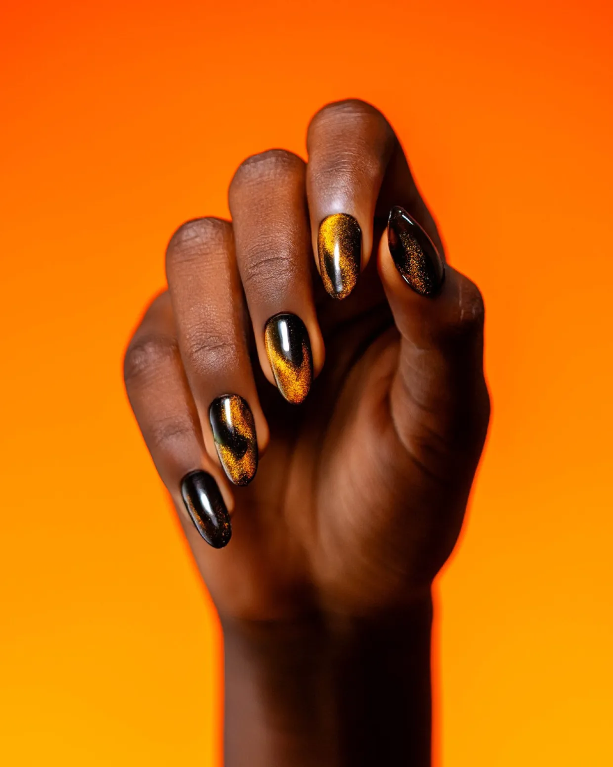 Entity One Color Couture Gel Polish "Change Of S-Pace", Pink to Orange Two-Tone, 15mL | .5 oz - Halo Cat-Eye Effect
