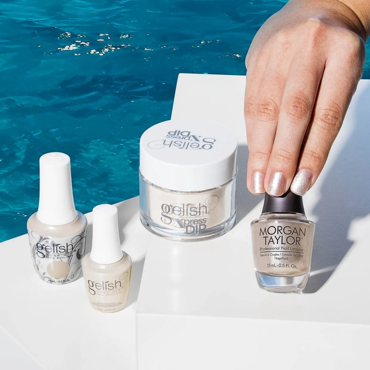 Gelish Xpress Dip "Dancin' In The Sunlight" Dip Powder - Pearl Shimmer, 43 g | 1.5 oz.