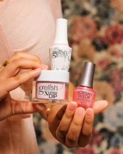 Gelish Xpress Dip "Feeling Fleur-ty", Sheer Pink With Glitter, 43 g | 1.5 oz.