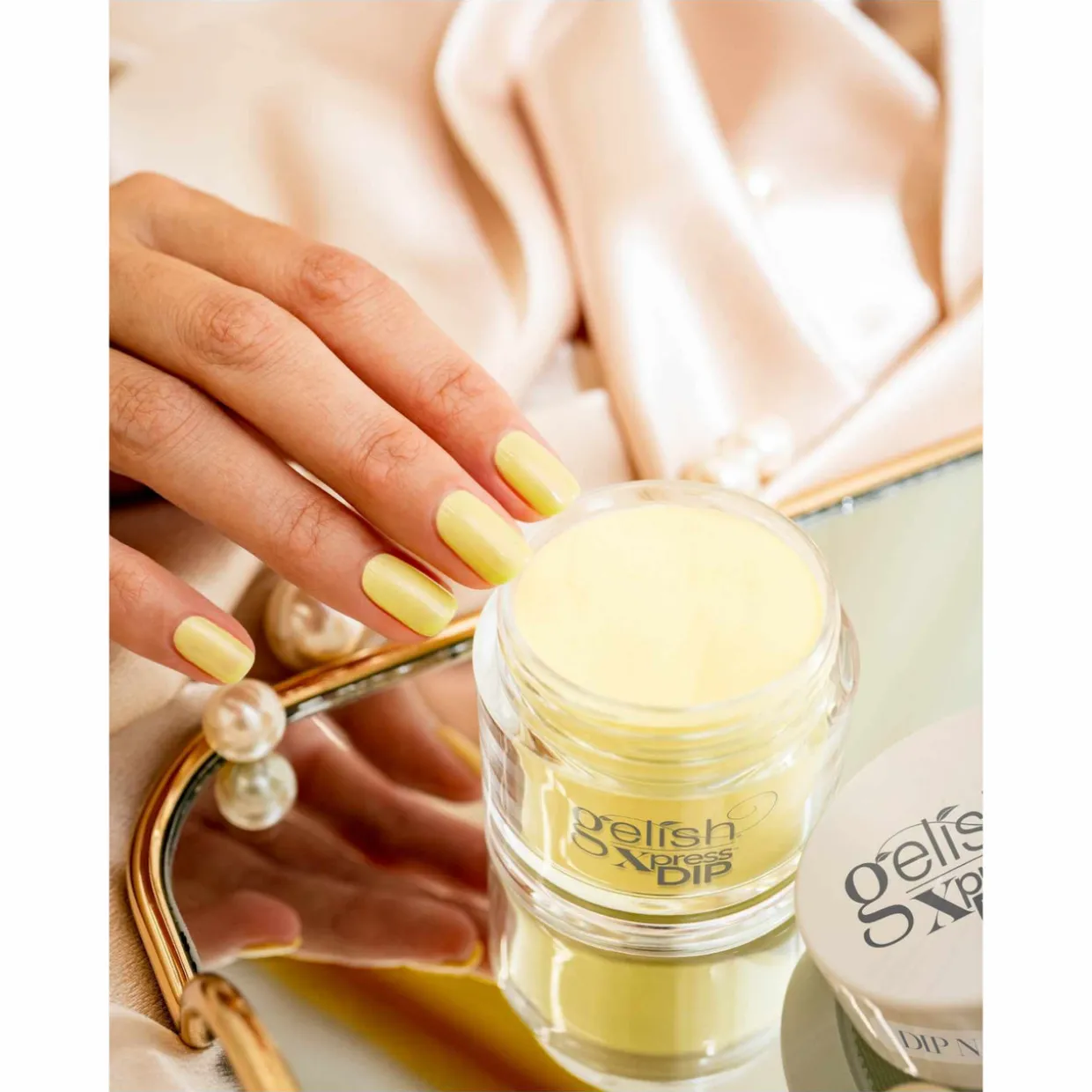 Gelish Xpress Dip "Let Down Your Hair" 1.5oz