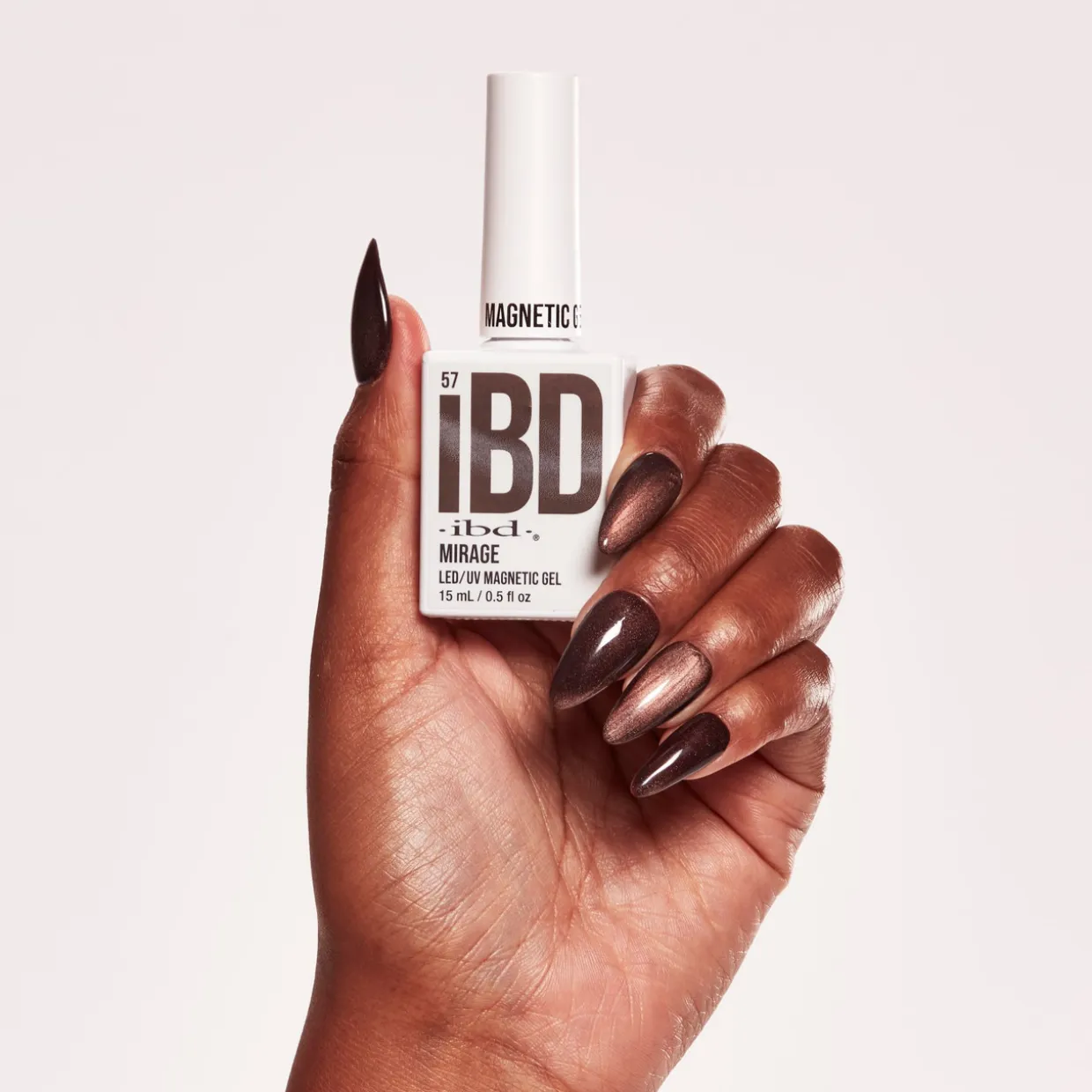 IBD Magnetic Gel Polish, Mirage, .5 fl. Oz.