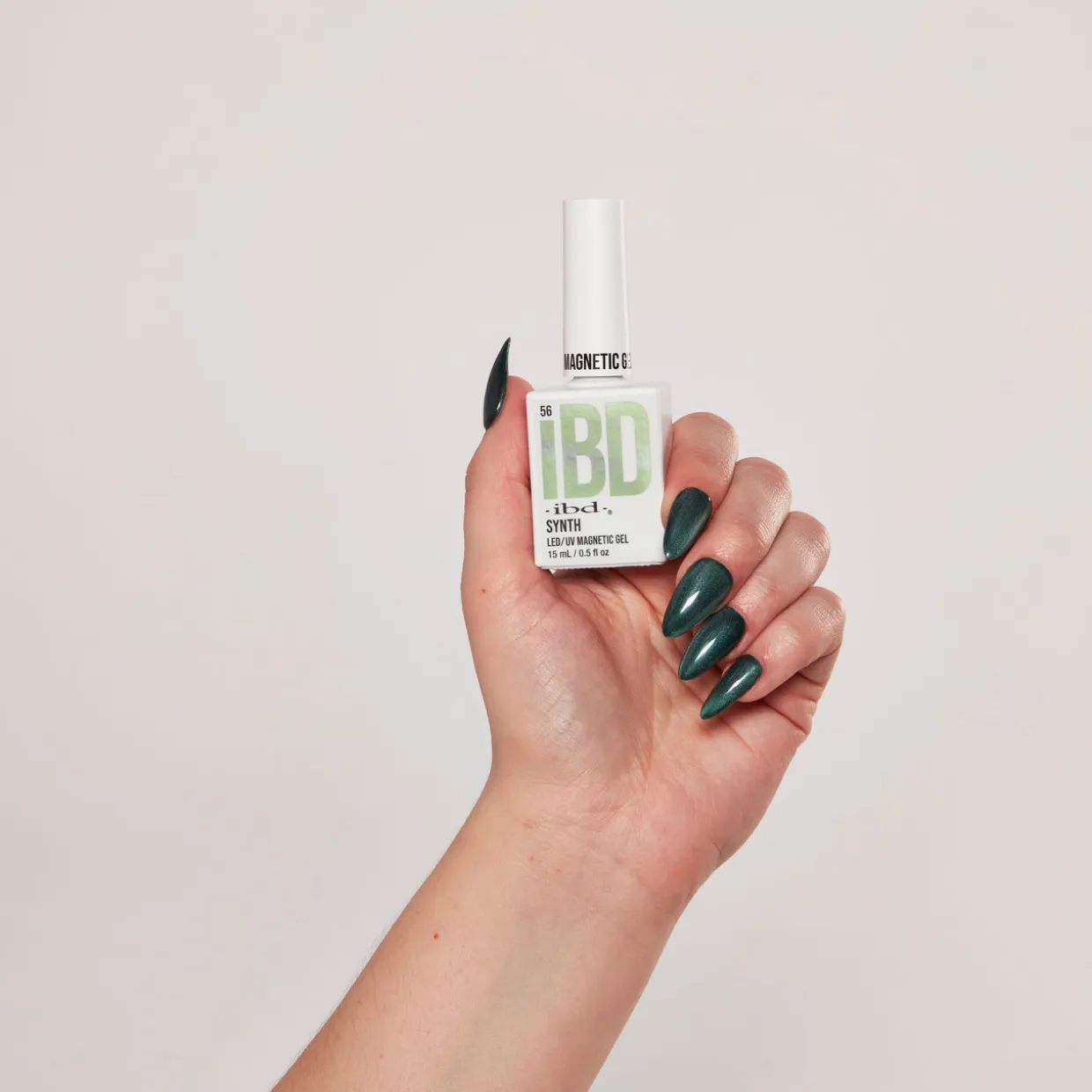 IBD Magnetic Gel Polish, Xenon, .5 fl. Oz.