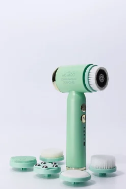 Ms. Moo™ Cleo 8-in-1 Face and Body Brush