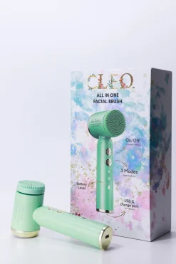 Ms. Moo™ Cleo 8-in-1 Face and Body Brush